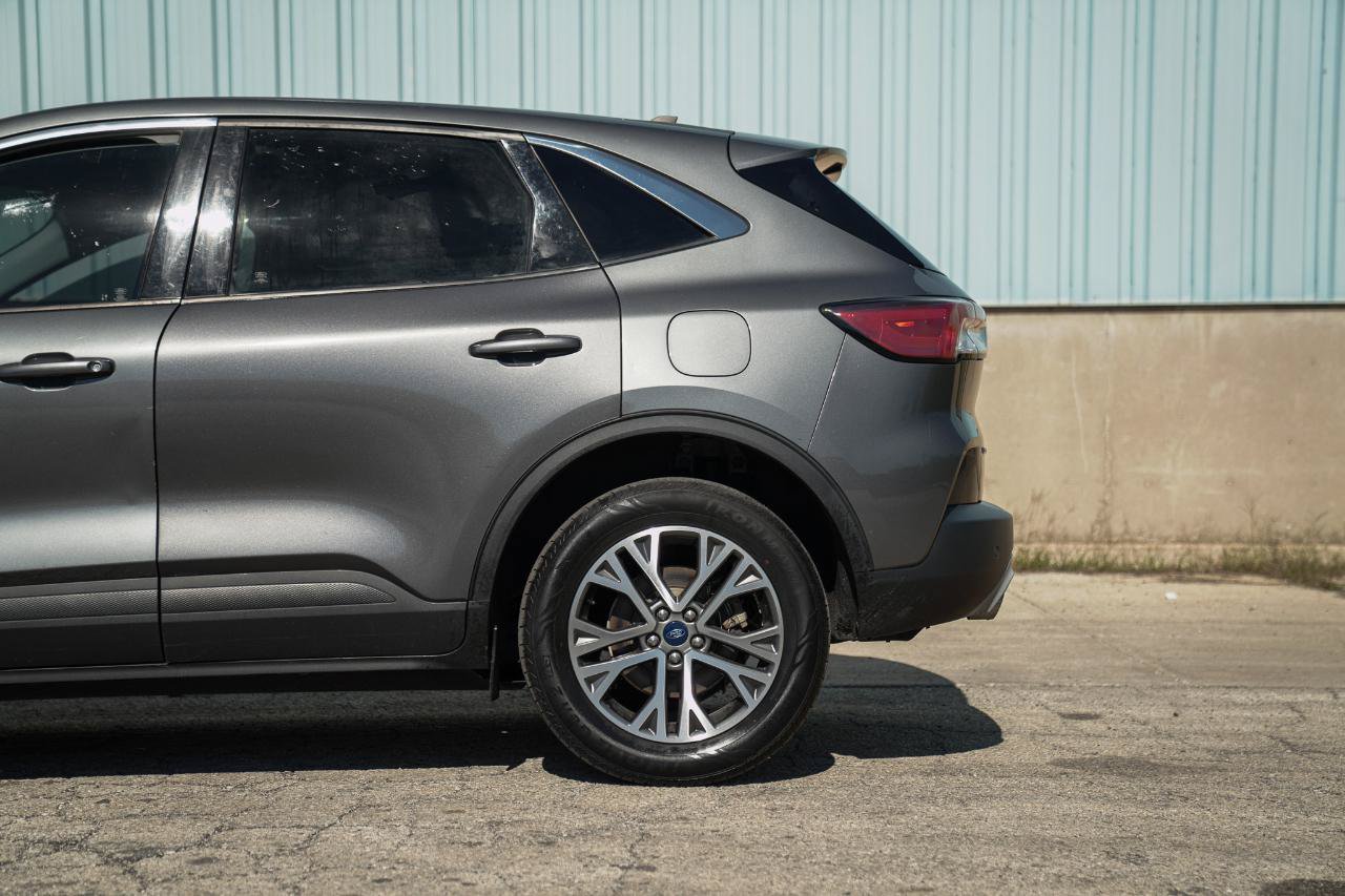 Used 2022 Ford Escape SEL AWD/4WD image 11