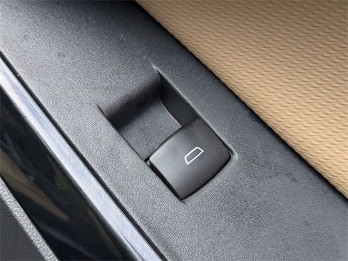 New 2026 Chevrolet Equinox ACTIV w/ Convenience Package III image 36