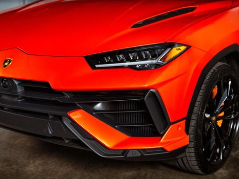 Used 2024 Lamborghini Urus S AWD/4WD image 46