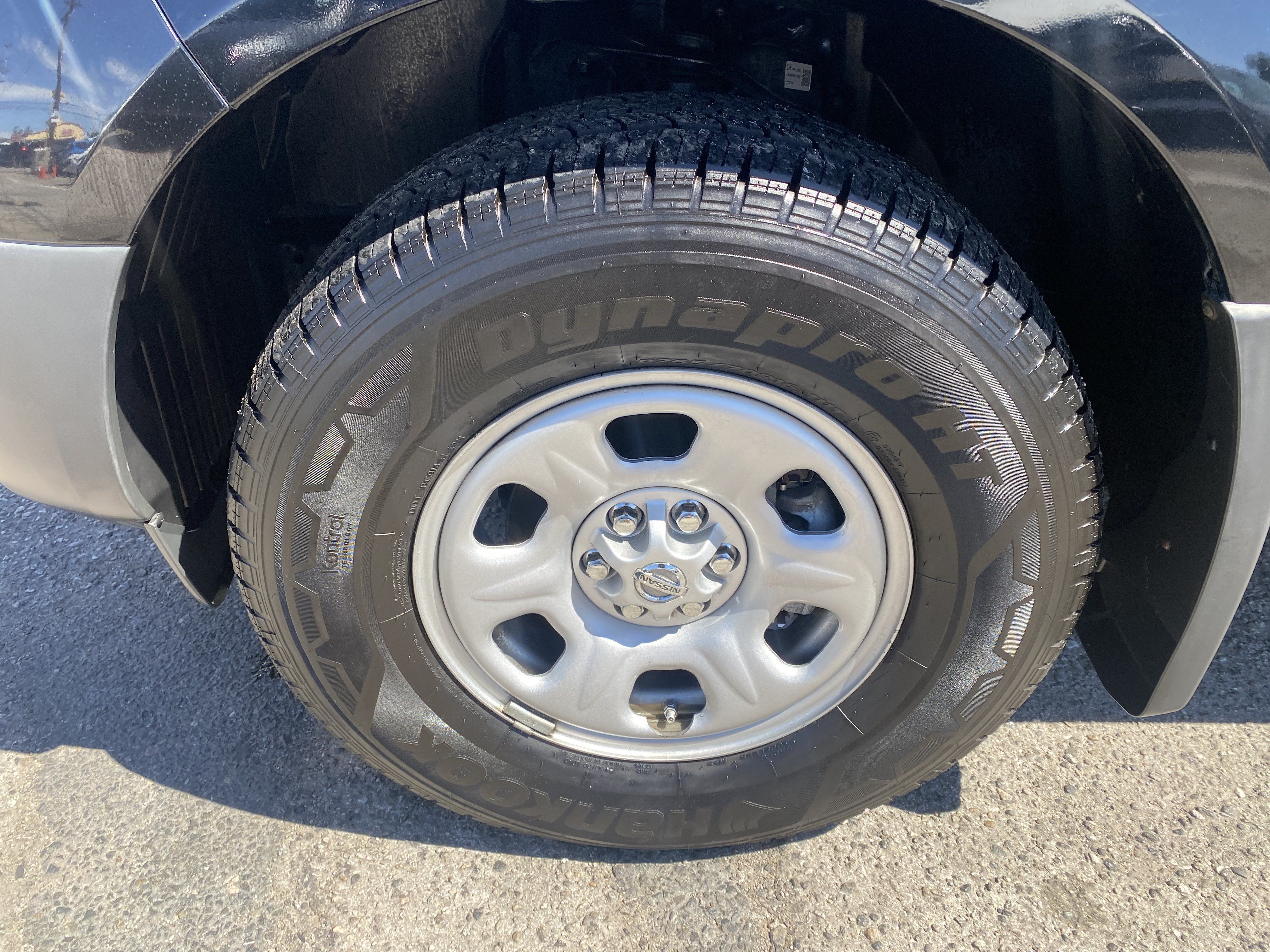 Used 2020 Nissan Frontier S RWD image 13