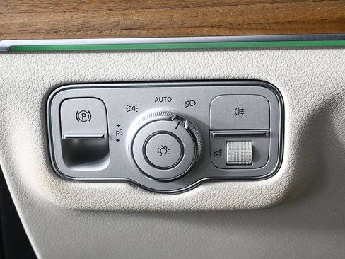 Certified 2022 Mercedes-Benz GLE 350 4MATIC image 9