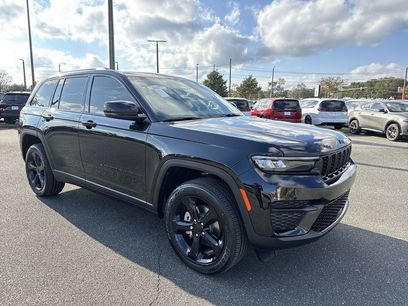 New 2025 Jeep Grand Cherokee Altitude