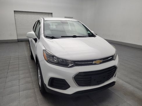 Used 2019 Chevrolet Trax LS AWD/4WD image 13