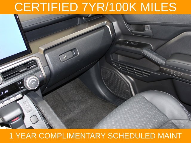Used 2025 Toyota 4Runner TRD Off-Road Premium w/ Tow Technology Package AWD/4WD image 14