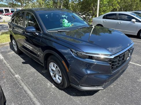 Used 2024 Honda CR-V LX image 2