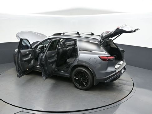Certified 2023 INFINITI QX60 Luxe w/ Cargo Package image 2