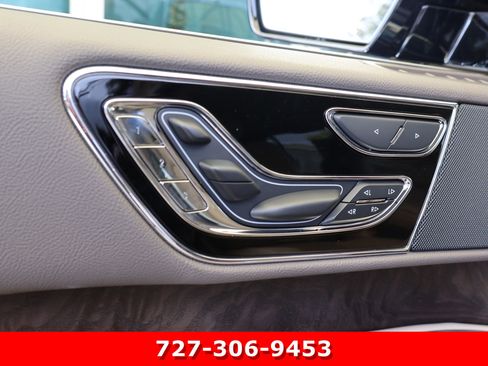 Used 2024 Lincoln Navigator Reserve image 15