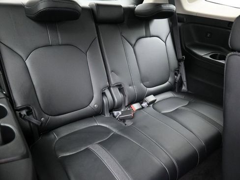 Certified 2024 Honda Pilot Touring image 25