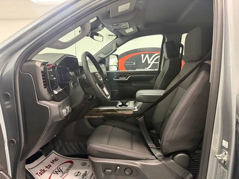 New 2026 GMC Sierra 3500 SLE w/ SLE Convenience Package AWD/4WD image 7