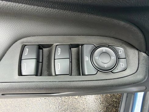 Used 2024 Chevrolet Equinox LT w/ LPO, Floor Liner Package FWD image 12