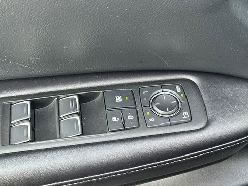 Used 2019 Lexus RX 450h AWD image 13