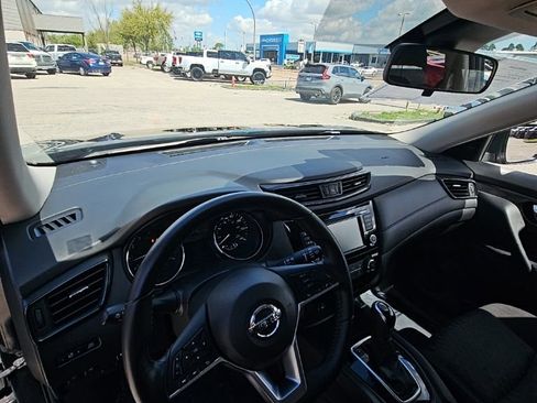 Used 2020 Nissan Rogue S w/ Special Edition Package image 16