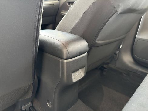 Used 2025 Nissan Versa SV FWD image 23