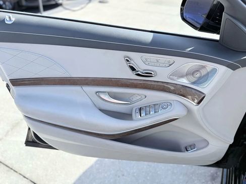 Used 2015 Mercedes-Benz S 550 Sedan image 21