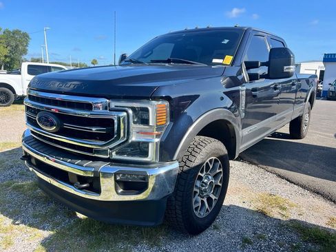 Used 2022 Ford F350 Lariat w/ Lariat Ultimate Package AWD/4WD image 2