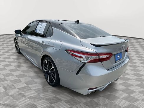 Used 2020 Toyota Camry XSE FWD image 13