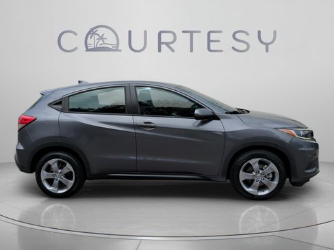 Certified 2022 Honda HR-V LX image 7