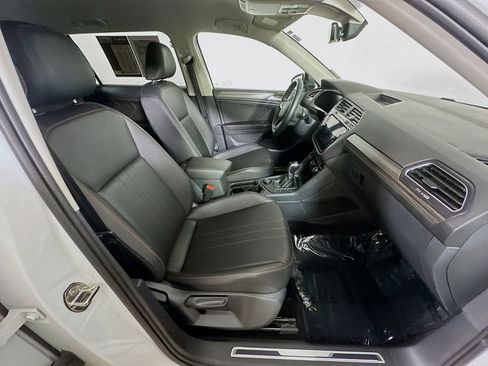 Used 2024 Volkswagen Tiguan Wolfsburg Edition AWD/4WD image 12