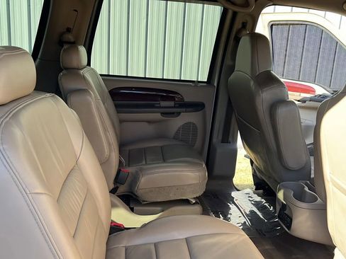 Used 2004 Ford Excursion Limited AWD/4WD image 21