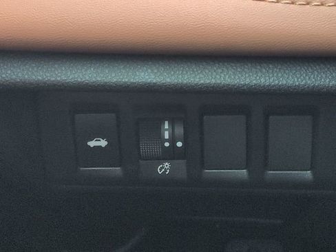 Used 2022 Subaru Legacy Touring XT image 20