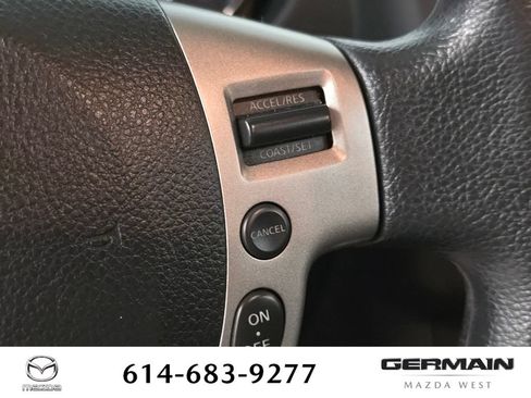Used 2011 Nissan Rogue S AWD/4WD image 32