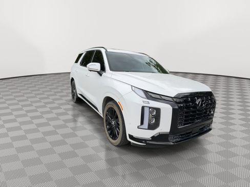 Used 2025 Hyundai Palisade Calligraphy AWD/4WD image 2