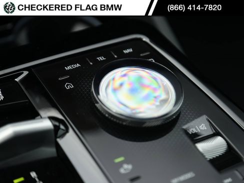 Certified 2024 BMW 530i xDrive w/ Premium Package image 40