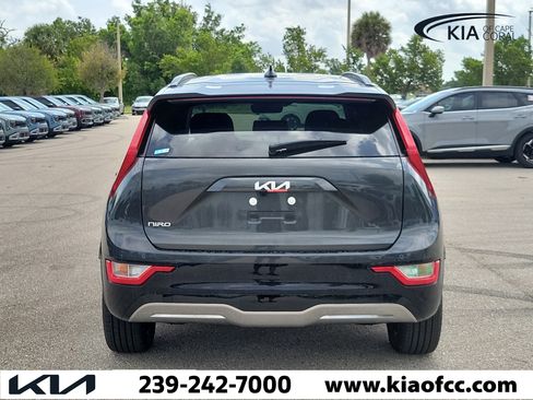 New 2026 Kia Niro Wind FWD image 5