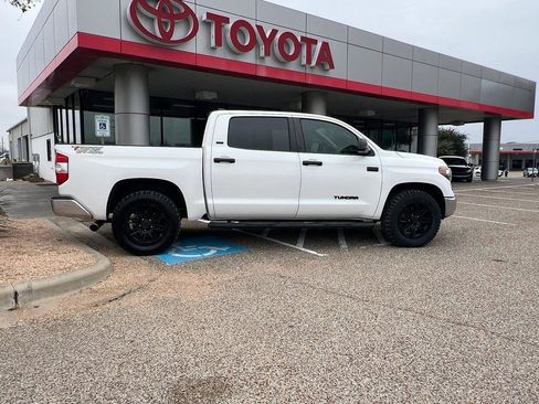 Used 2020 Toyota Tundra SR5 image 6