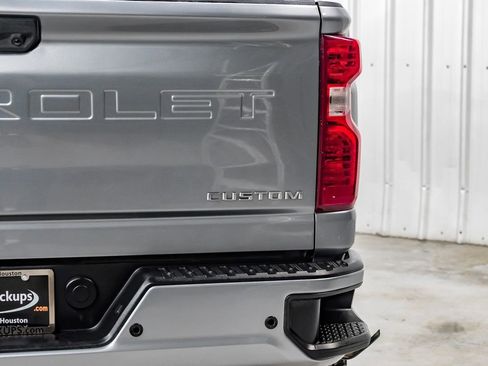 Used 2024 Chevrolet Silverado 2500 Custom w/ Custom Value Package image 49