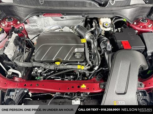 Used 2025 Chevrolet Trax LT w/ Driver Confidence Package FWD image 29