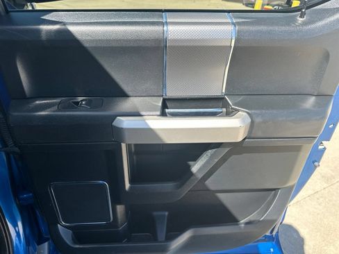 Used 2017 Ford F150 Lariat w/ Equipment Group 502A Luxury AWD/4WD image 28