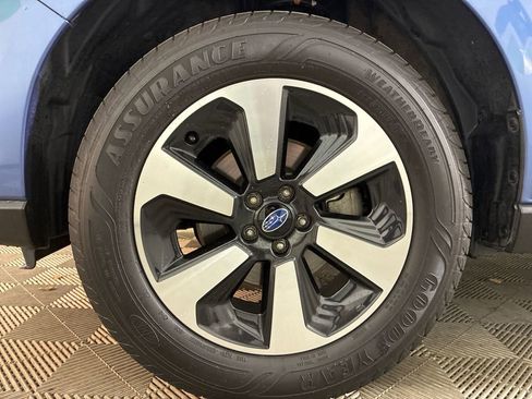 Used 2017 Subaru Forester 2.5i Premium w/ All-Weather Package image 30