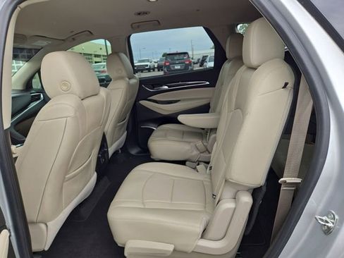 Used 2020 Buick Enclave Essence FWD image 24