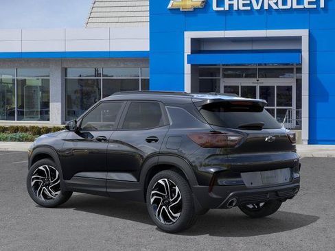 New 2026 Chevrolet TrailBlazer RS w/ Convenience Package FWD image 3