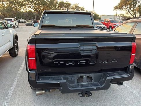 Used 2024 Toyota Tacoma TRD Off-Road image 6