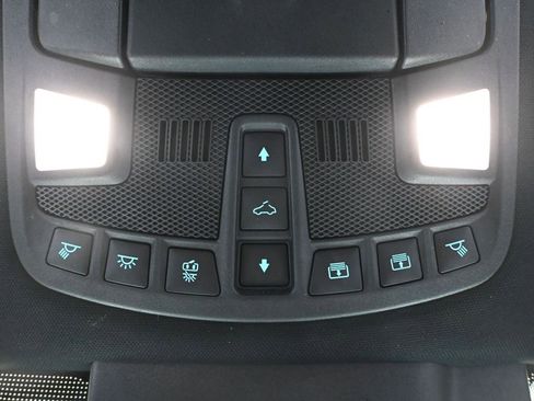 Used 2019 Ford Expedition Limited w/ Equipment Group 303A image 38