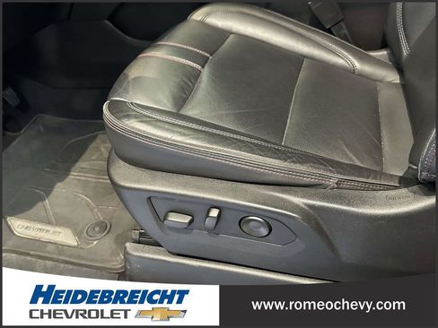 Used 2021 Chevrolet Tahoe RST w/ Luxury Package image 24