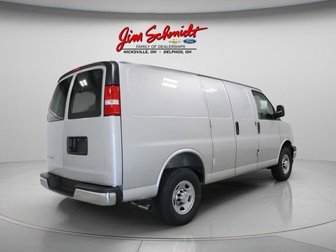 New 2026 Chevrolet Express 2500 RWD image 6