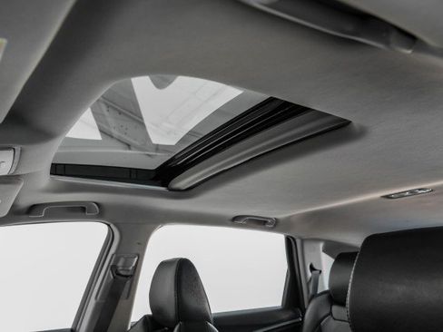 Used 2018 Acura MDX FWD image 22