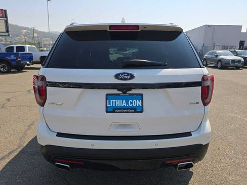 Used 2017 Ford Explorer Sport w/ Equipment Group 401A AWD/4WD image 4