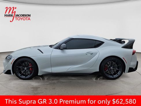 Used 2026 Toyota Supra Premium w/ Driver Assist Package RWD image 15