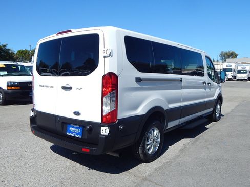 Used 2024 Ford Transit 350 XLT RWD image 9