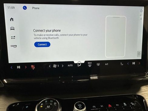 Used 2025 Ford Expedition Platinum image 30