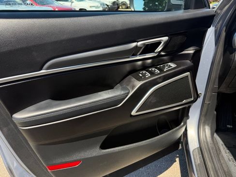 Used 2020 Kia Telluride S AWD/4WD image 7