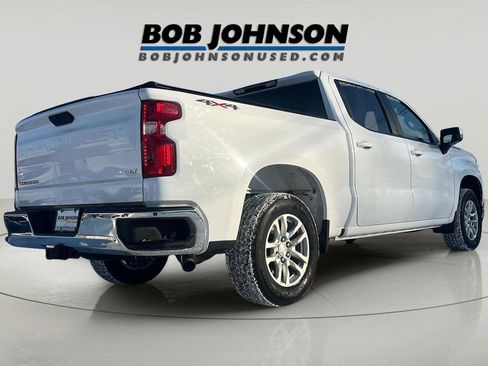 Used 2022 Chevrolet Silverado 1500 LT AWD/4WD image 7