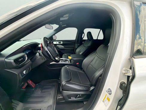 Used 2020 Ford Explorer ST w/ ST Street Pack AWD/4WD image 10