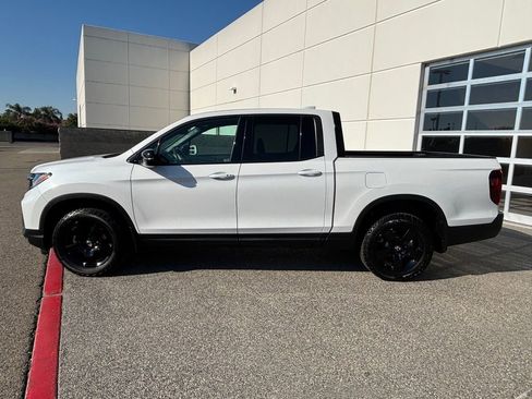 Used 2025 Honda Ridgeline Black Edition image 8