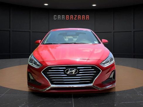 Used 2018 Hyundai Sonata SE image 2