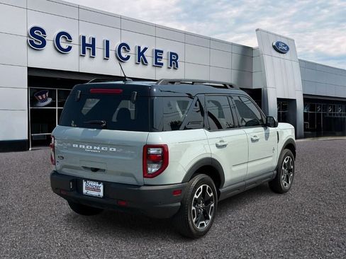 Certified 2024 Ford Bronco Sport Outer Banks AWD/4WD image 2